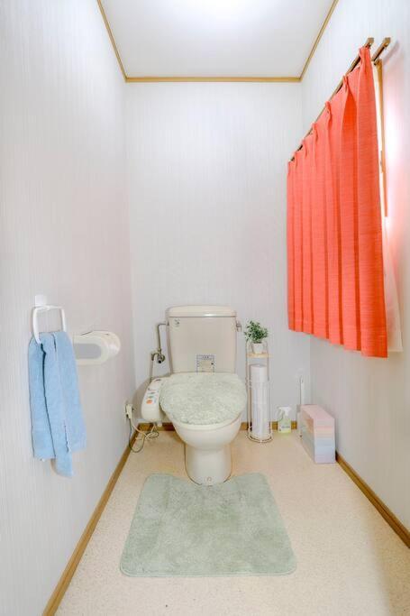 鶴橋駅徒歩2分 トイレ浴室複数あり3階建て一軒家車庫付き Apartment Osaka Exterior photo